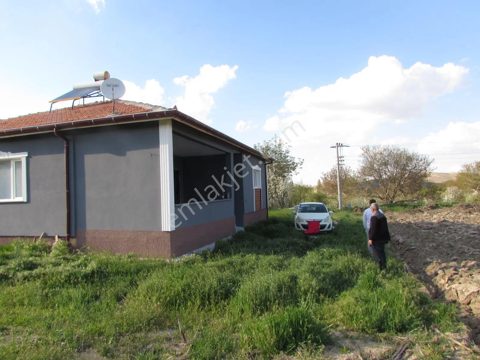 Yıldızlı Mahallesi Köy İçinde 3.327 M² Arsa İçinde 160 M² Tam Yapılı Mantolamalı Ev - Görsel 3