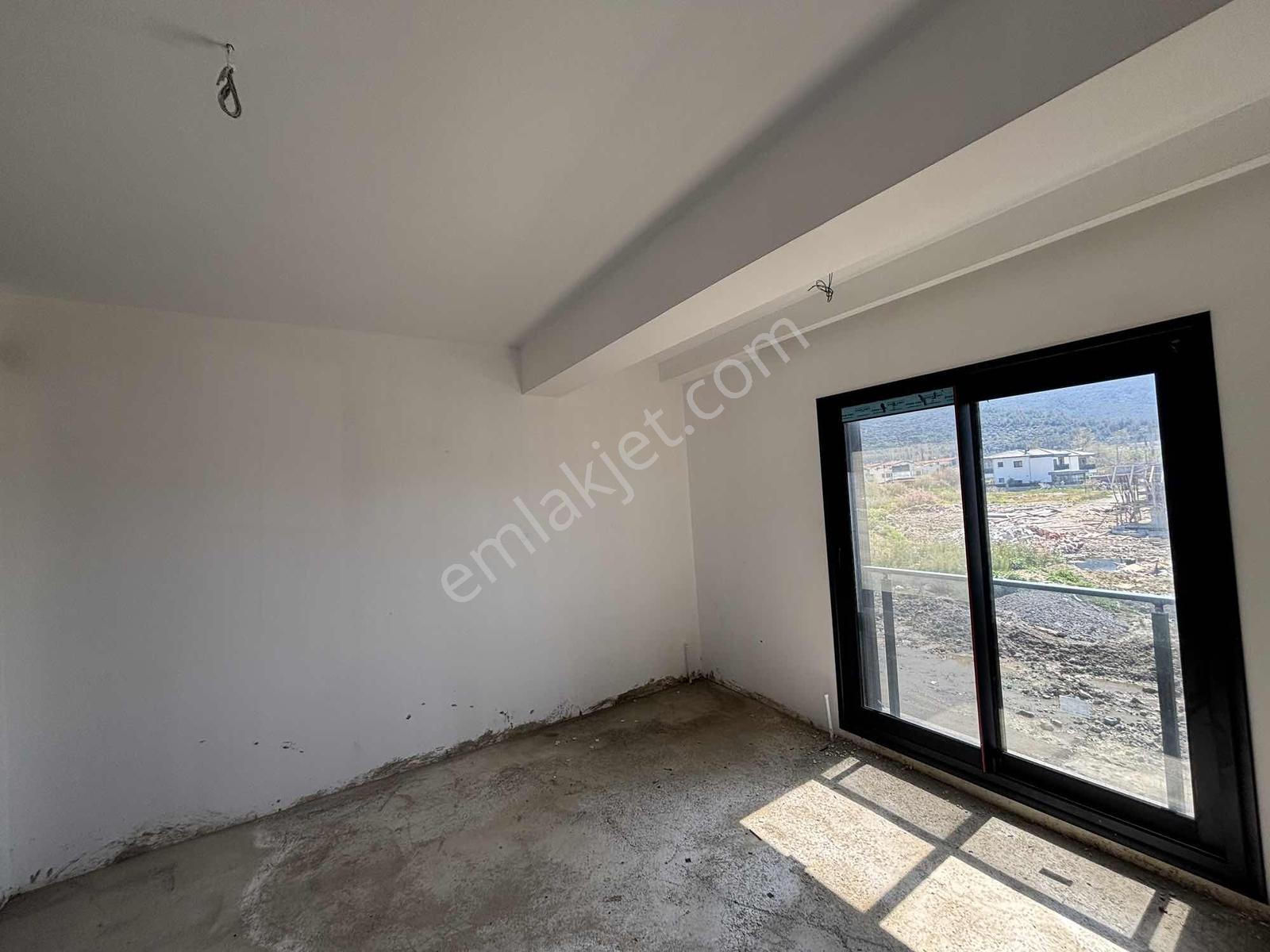 Güzelçamlı'da Denize 700 Metre Satılık 4+1 Tam Müstakil Villa - Görsel 21
