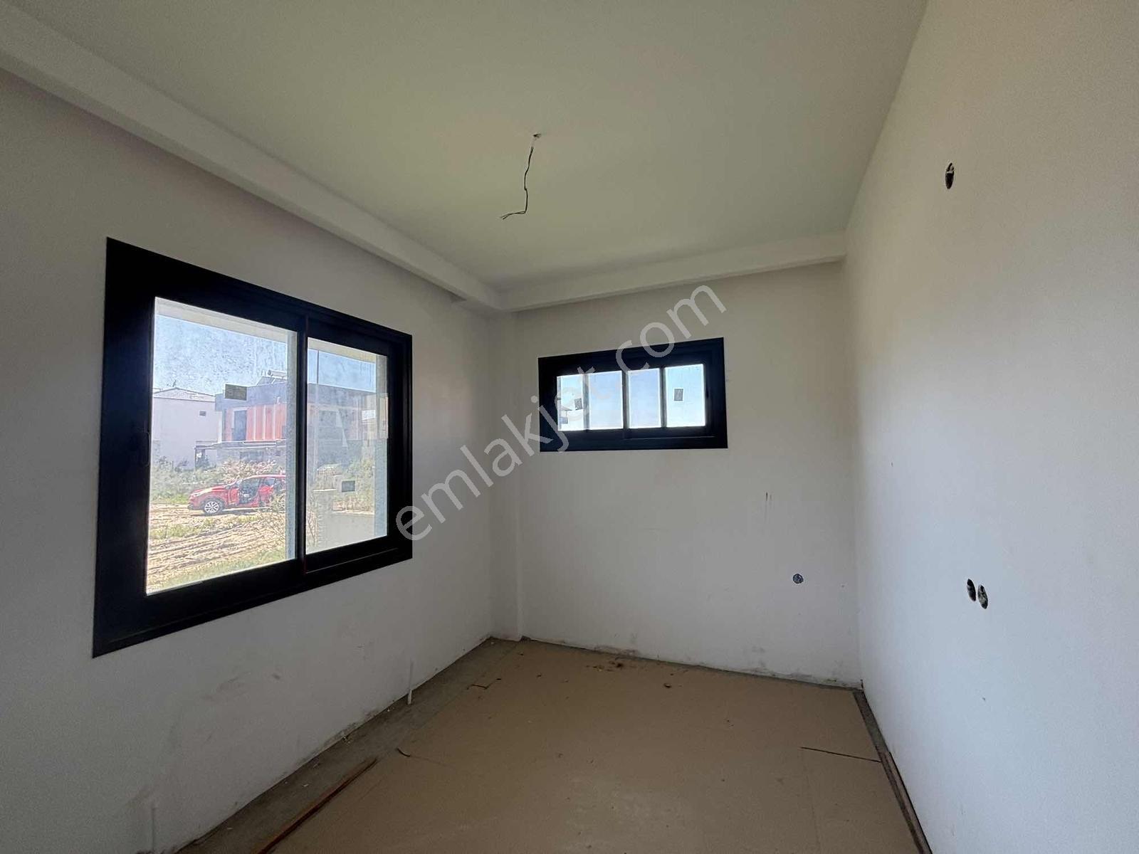 Güzelçamlı'da Denize 700 Metre Satılık 4+1 Tam Müstakil Villa - Görsel 35