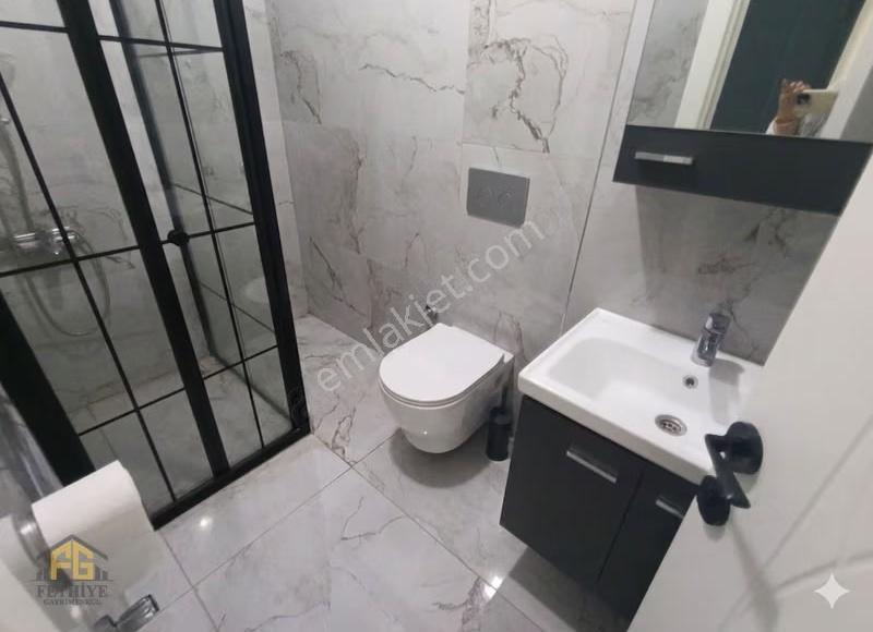 Fethiye Gayrimenkulden Merkezi Konumda Müstakil Girişli Bahçeli - Görsel 4