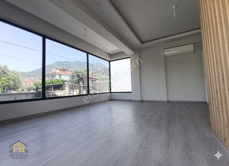 Fethiye Gayrimenkulden Merkezi Konumda Müstakil Girişli Bahçeli - Görsel 13