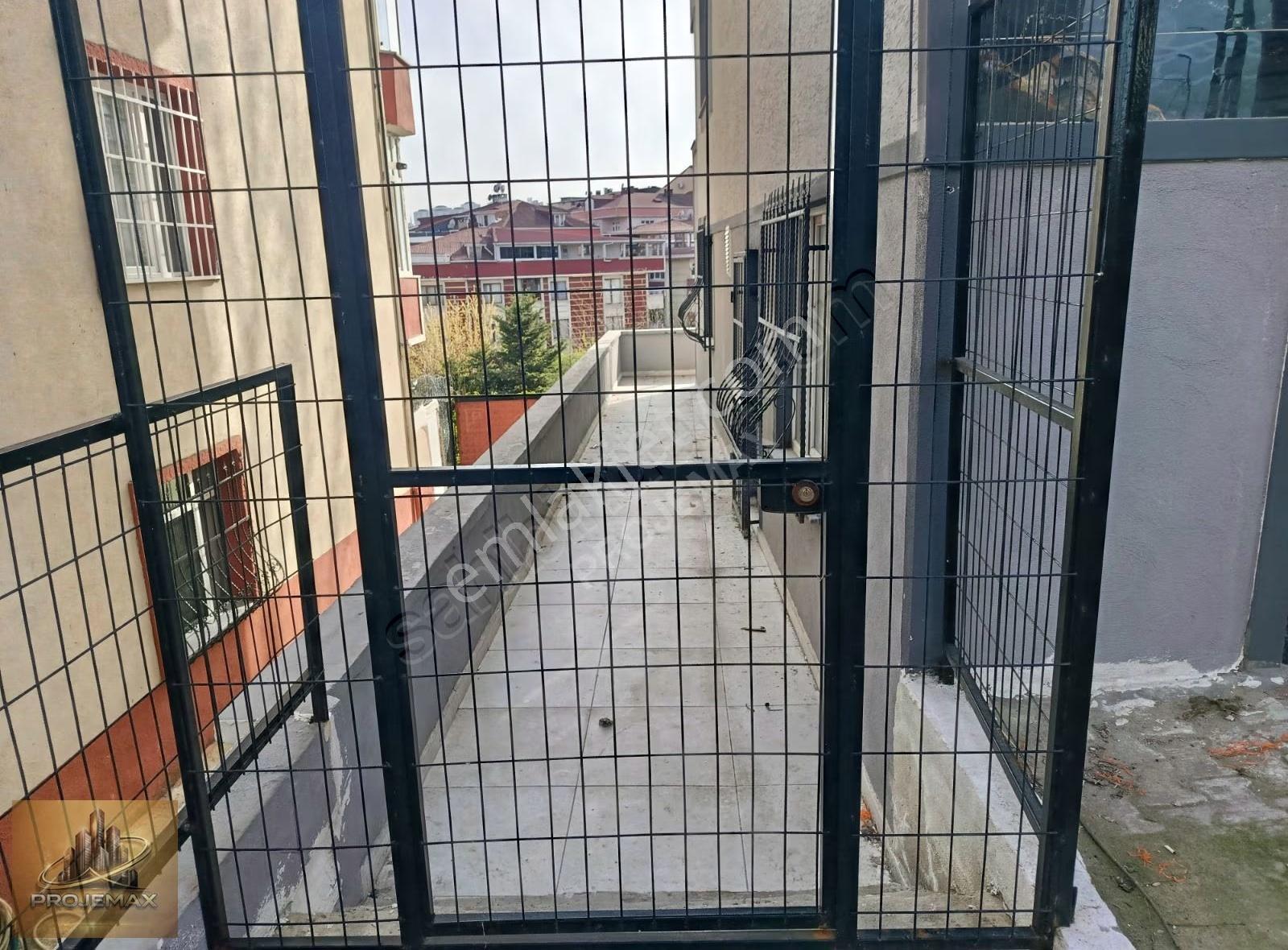 Sultangazi Zübeyde Hanım Mahallesi 2+1 Bahçe Katı 100 M² - Görsel 9