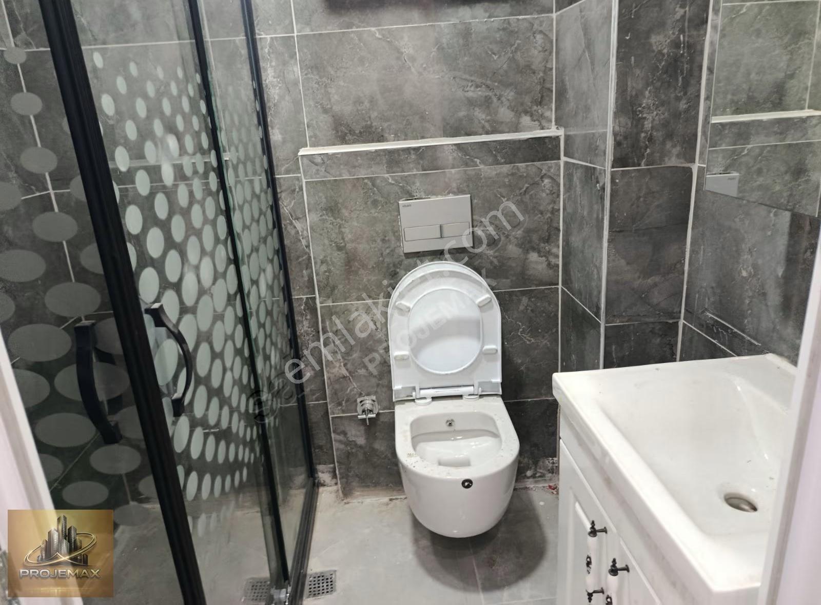 Sultangazi Zübeyde Hanım Mahallesi 2+1 Bahçe Katı 100 M² - Görsel 2