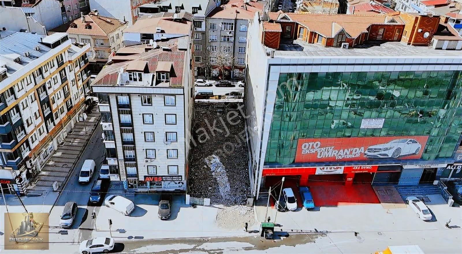 Projemax'tan Mahmutbey Caddesine Cephe Ticari Ofis Katları