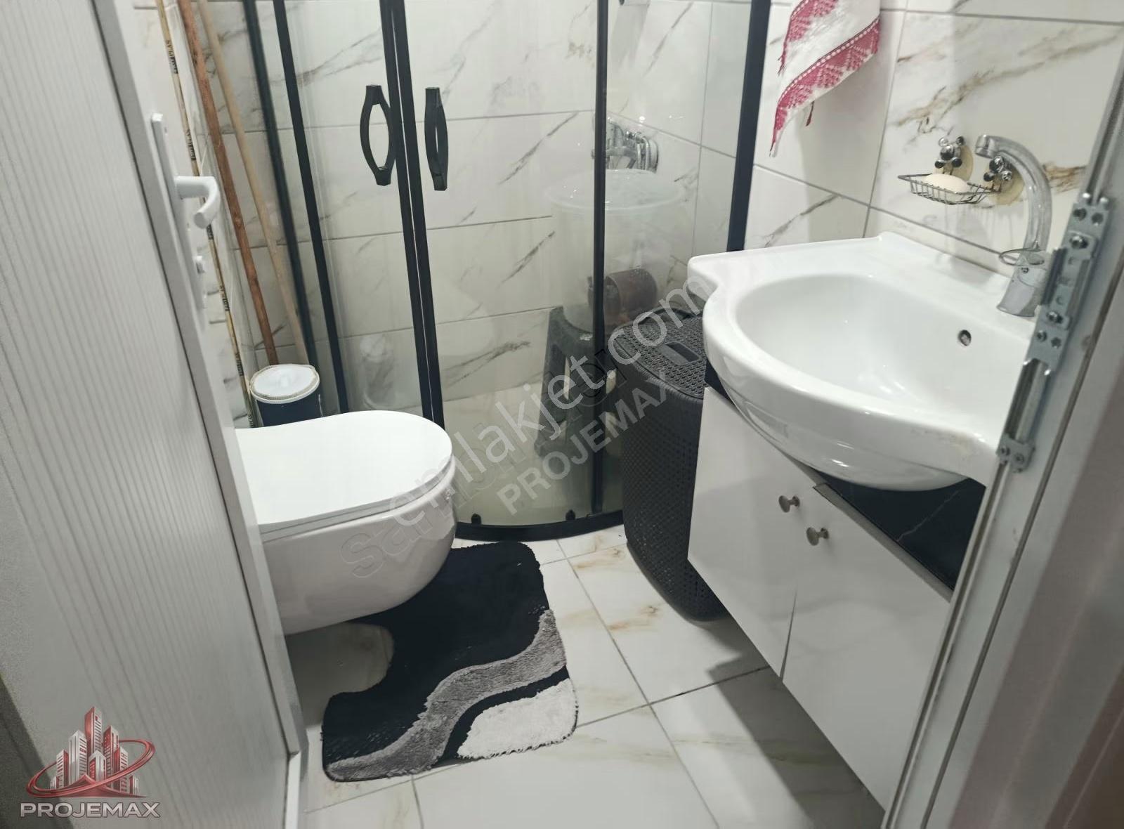 Sultangazi 50 Yıl Mahallesi 4+4 Ters Dublex 240 M² - Görsel 4