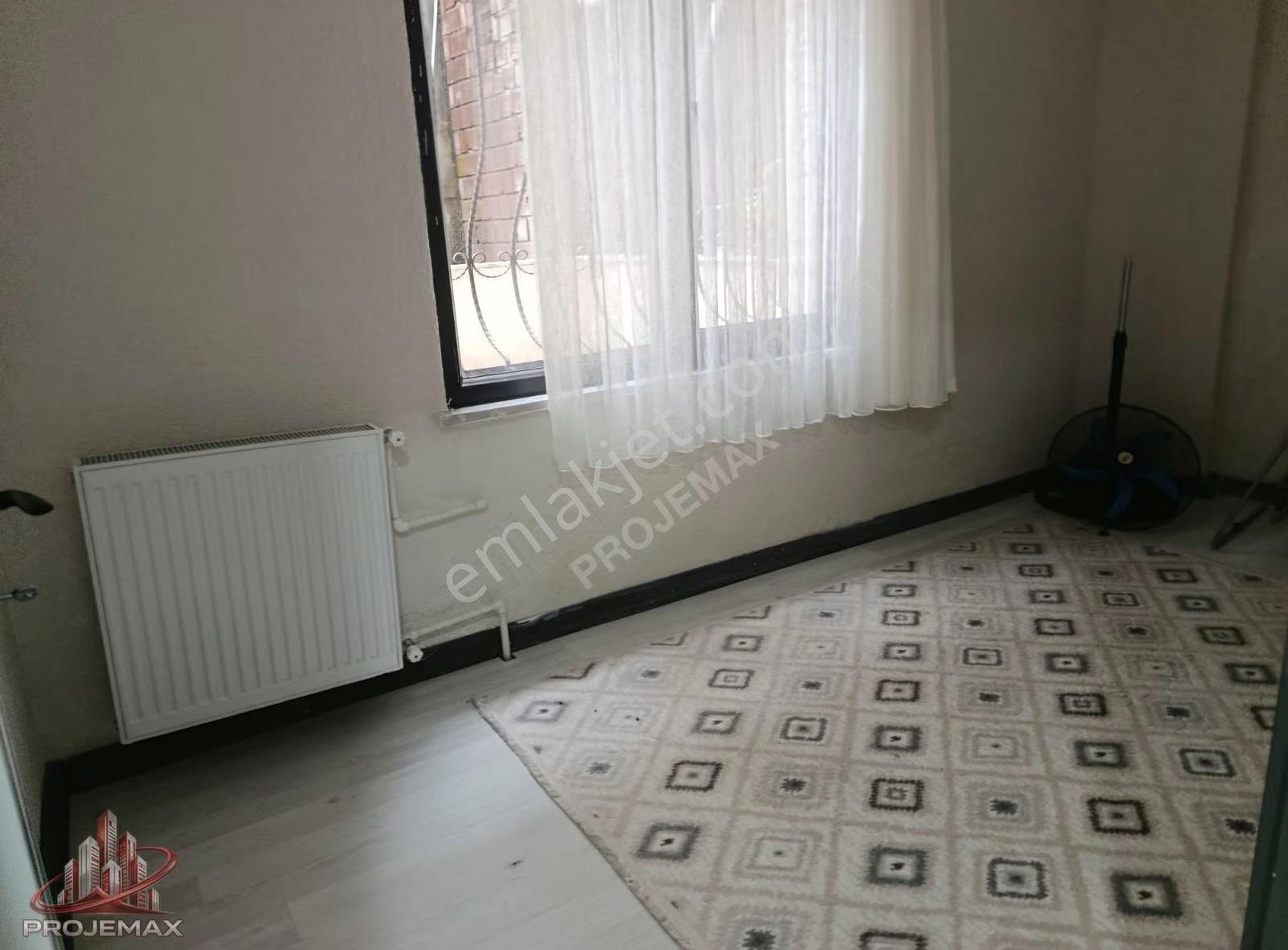 Sultangazi 50 Yıl Mahallesi 4+4 Ters Dublex 240 M² - Görsel 2