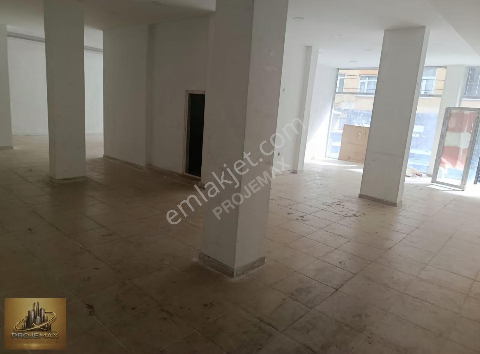 Sultangazi Yunus Emre Mahallesi Kiralık Dükkan 250 M² - Görsel 5
