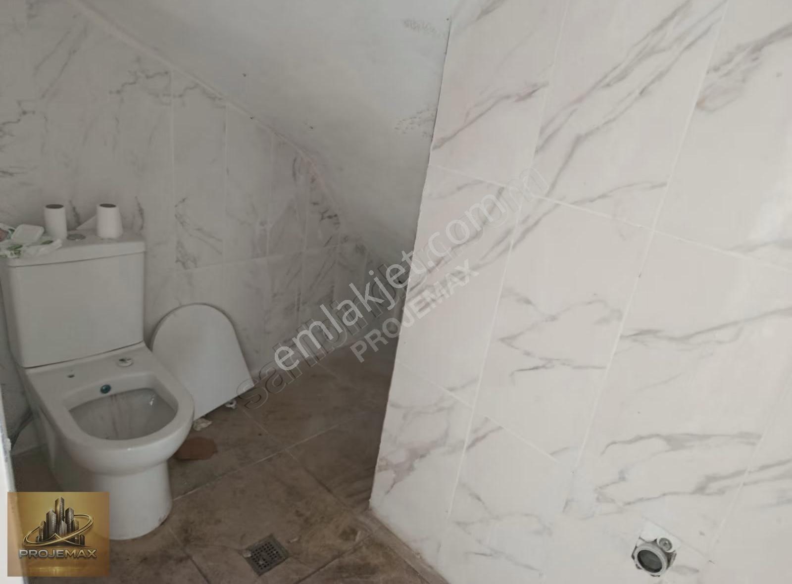 Sultangazi Yunus Emre Mahallesi Kiralık Dükkan 250 M² - Görsel 11