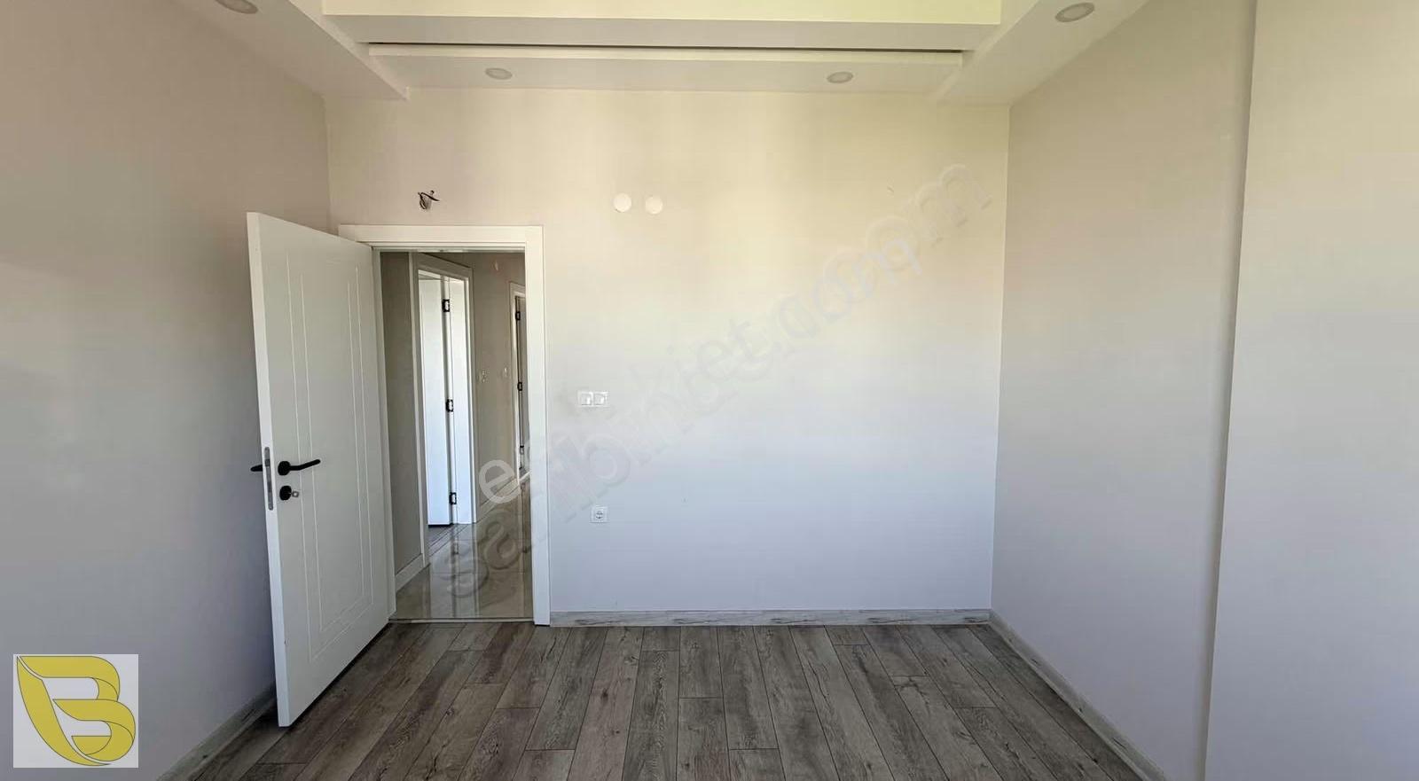 Bahçeyaka Mah. Katta Lüx 3+1 Havuzlu Sitede Satılık Daire - Görsel 24