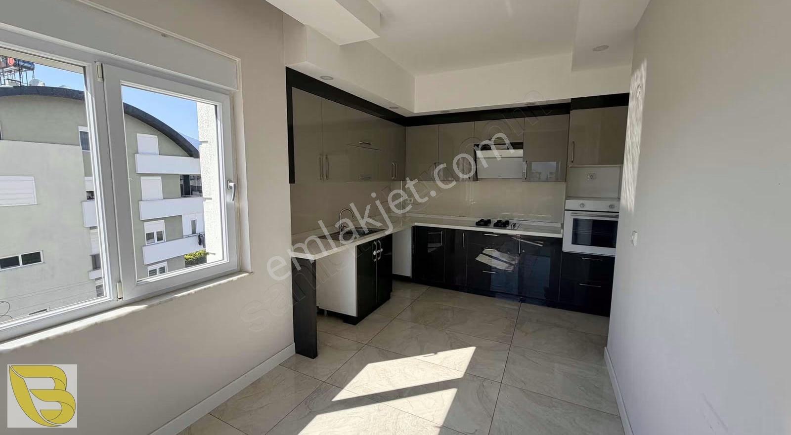 Bahçeyaka Mah. Katta Lüx 3+1 Havuzlu Sitede Satılık Daire - Görsel 18