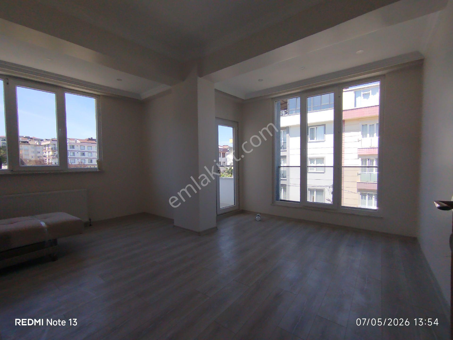 İstanbul Sancaktepe Osmangazi Mah Tirebolu Caddesine Cephe Kiralık 2+1 Daire - Görsel 12