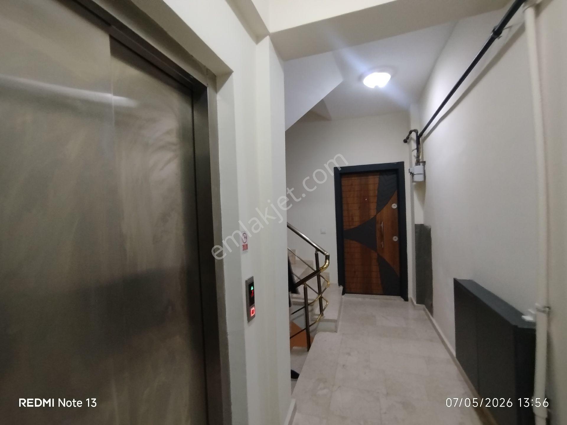 İstanbul Sancaktepe Osmangazi Mah Tirebolu Caddesine Cephe Kiralık 2+1 Daire - Görsel 14