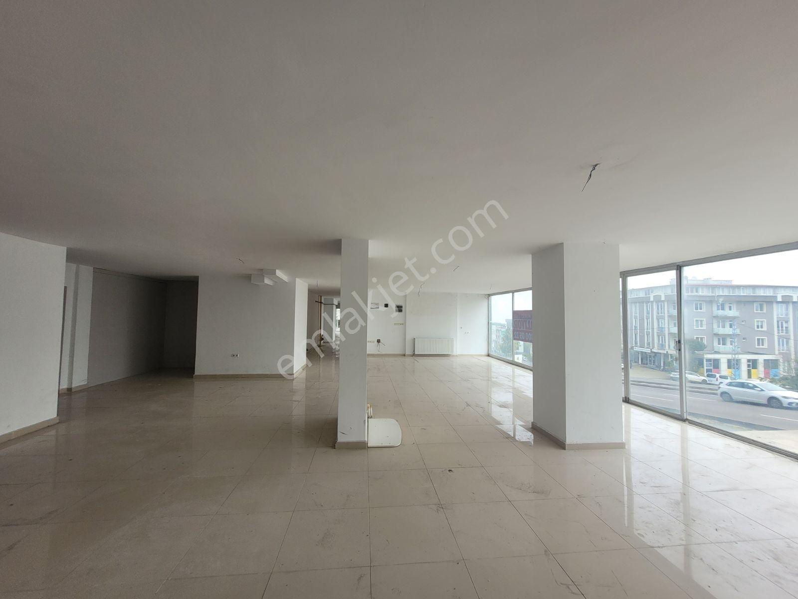 Samsun Atakumda Ana Bulvar Üzerinde Prestijli Kiralık İş Yeri - Görsel 3