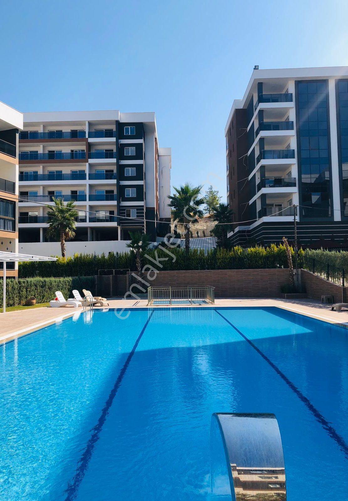 Değirmenderede Elit Havuzlu Güvenlikli Sitede 2+1 Ful Eşyalı Kiralık Daire - Görsel 34