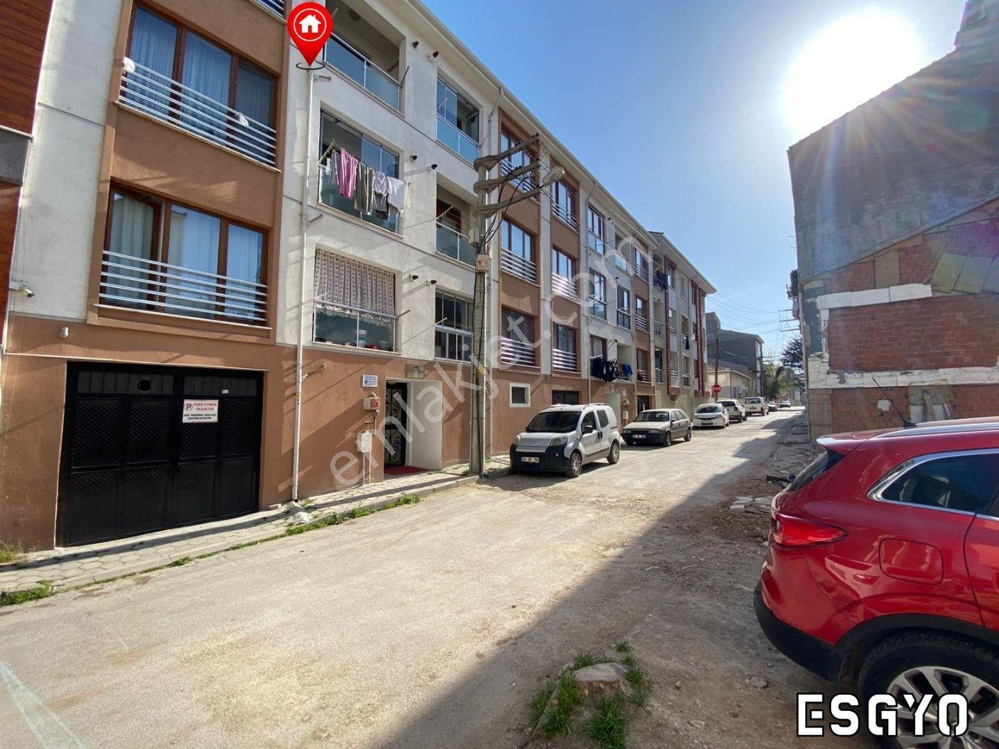 Esgyo'dan Ulusal Egemenlik Bulv. Kapalı Pazar Yeri Yakını 2+1 - Görsel 34