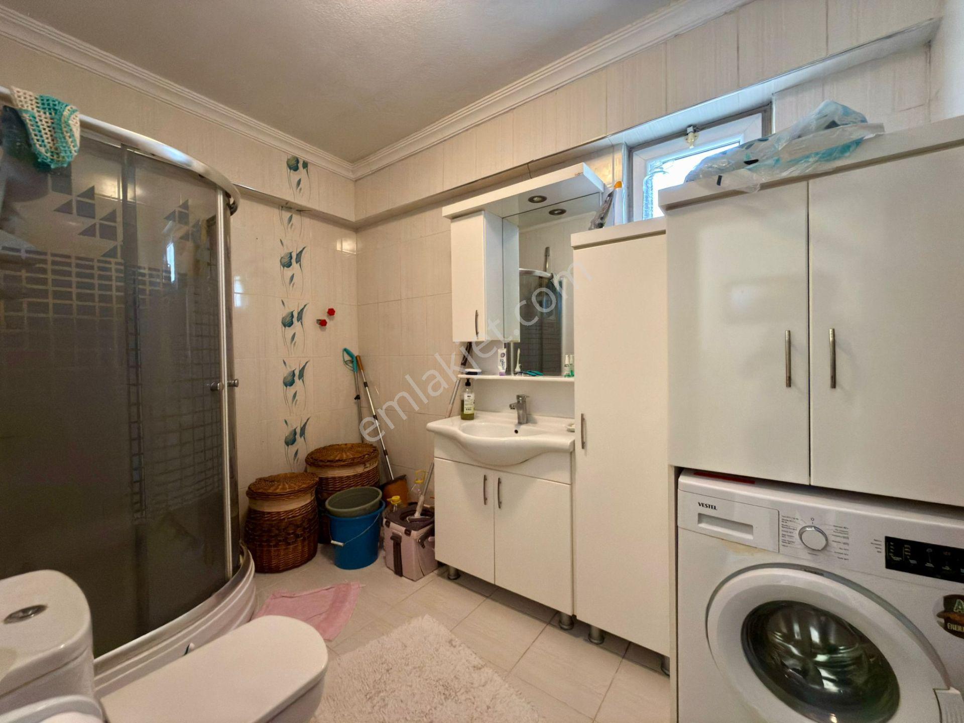 Yükselden Gürenin En Değerli Yerinde Tam Bağımsız 7+2eşsiz Villa - Görsel 33