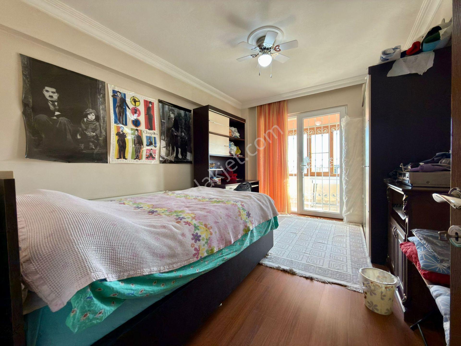 Yükselden Gürenin En Değerli Yerinde Tam Bağımsız 7+2eşsiz Villa - Görsel 35