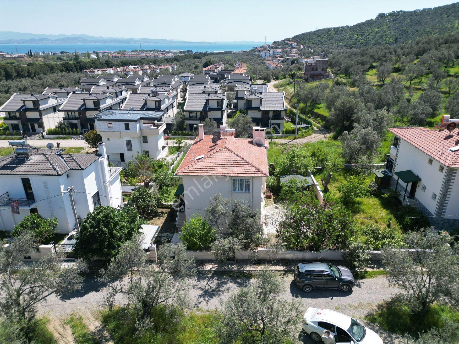 Yükselden Gürenin En Değerli Yerinde Tam Bağımsız 7+2eşsiz Villa - Görsel 8
