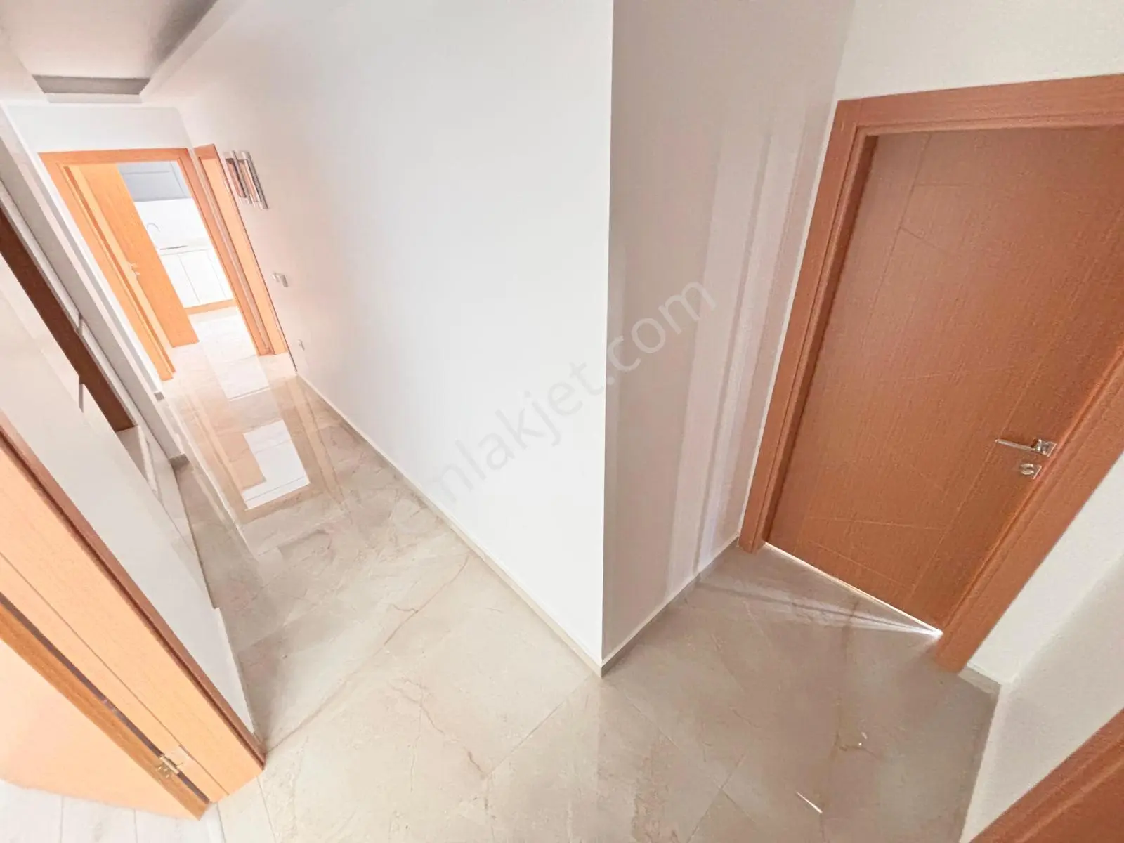🟥❇️ İkizçay'da Merkezi Konumda Arakat Sıfır Binada 2+1 Kiralık Daire - Görsel 2
