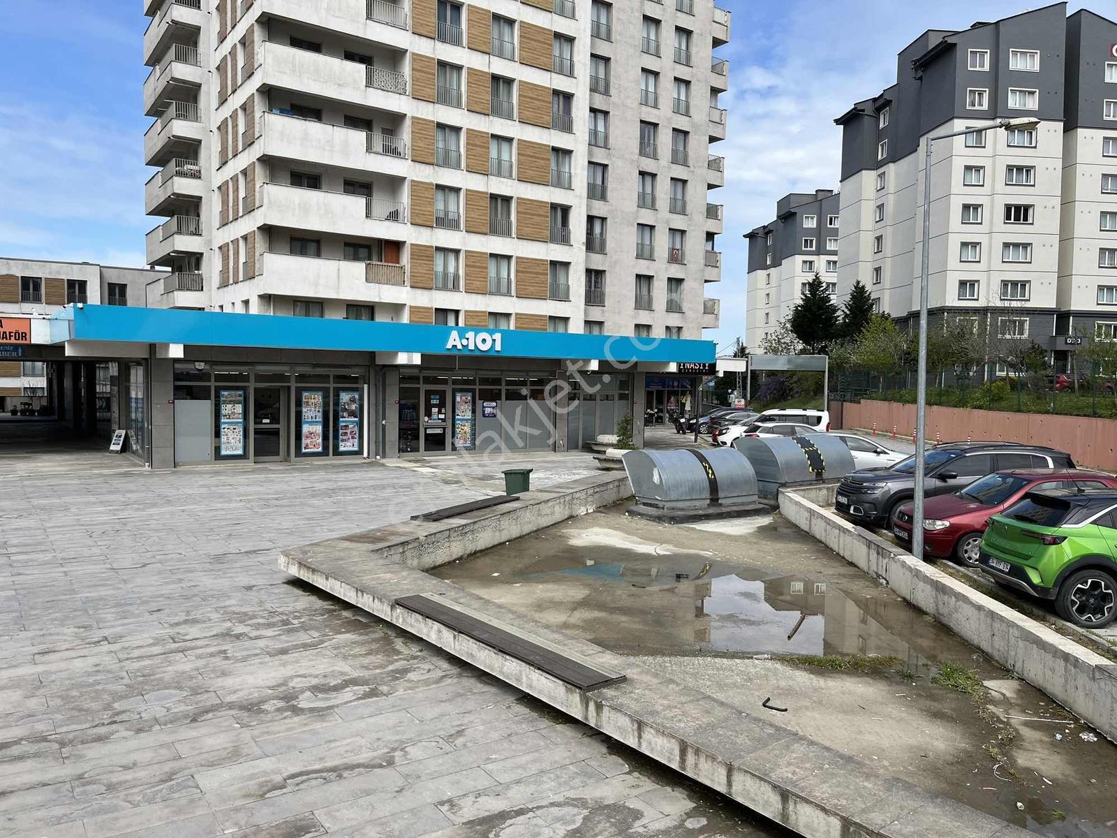 Kayaşehir Fenertepe Çarşı Dükkanlarda Devren İç Giyim Mağazası - Görsel 9