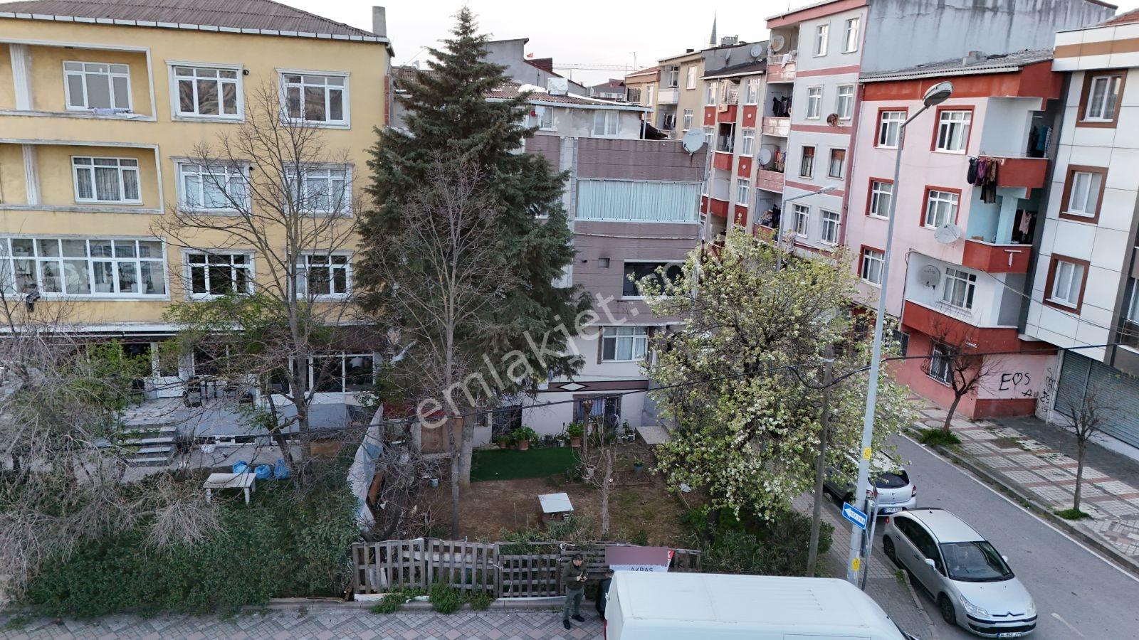 Bağcılar Yüzyıl 42evler Cadde Üstü Satılık Köşe Arsa - Görsel 4