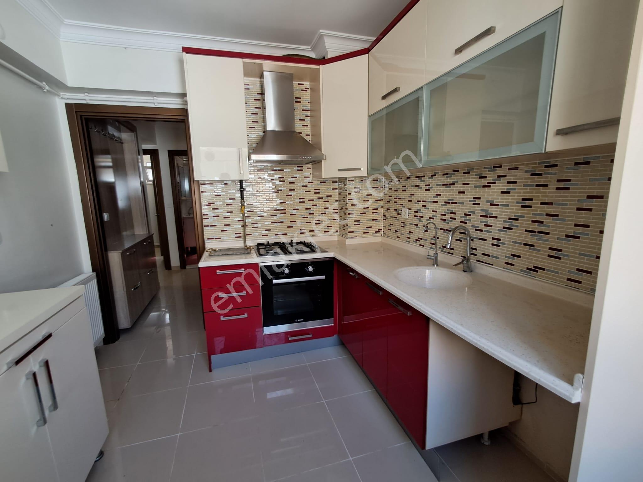 İzmir Çiğli Balatcık’ta Satılık 3+1 Daire Çok İyi Lakosyonda - Görsel 8