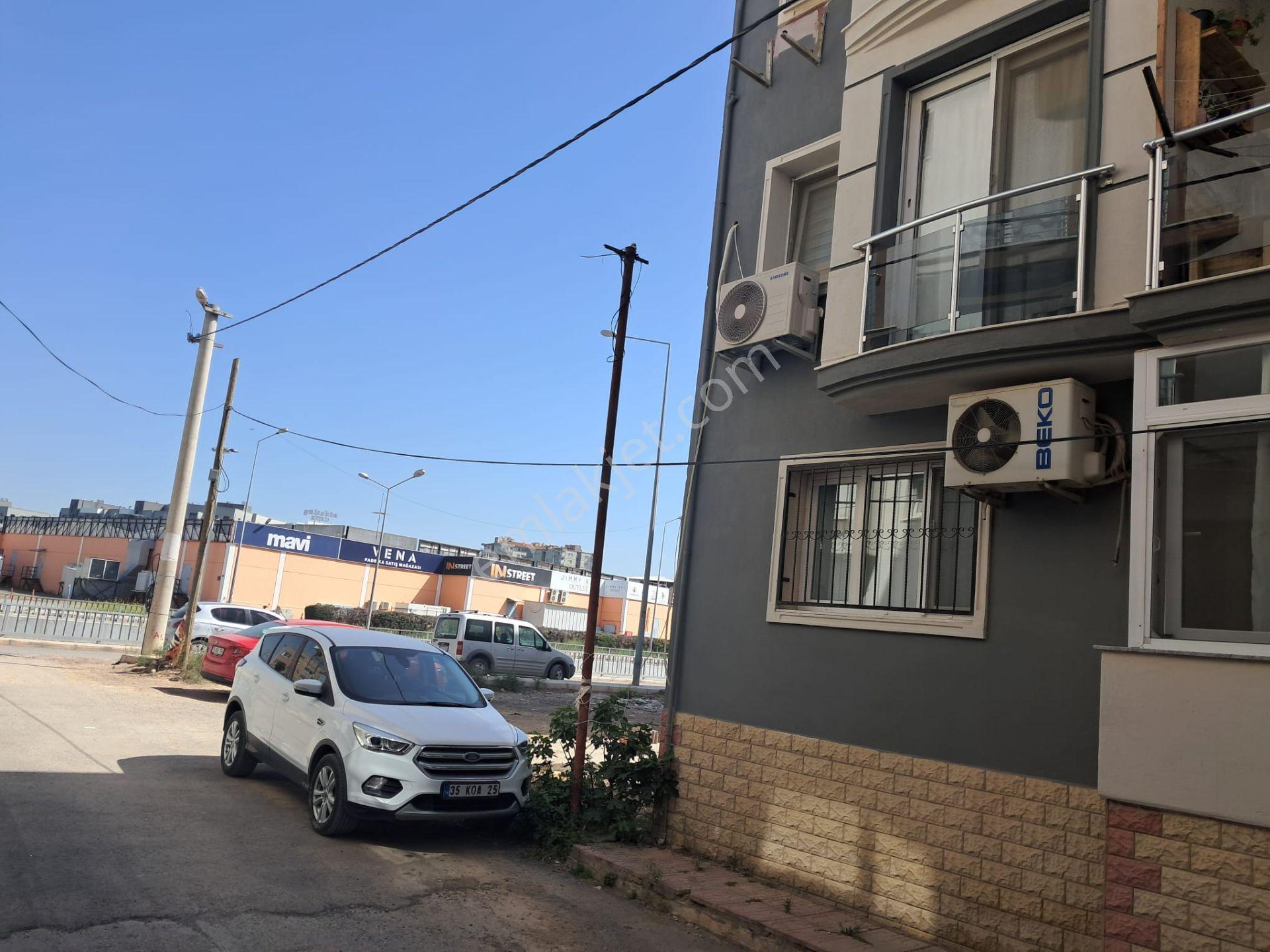 İzmir Çiğli Balatcık’ta Satılık 3+1 Daire Çok İyi Lakosyonda