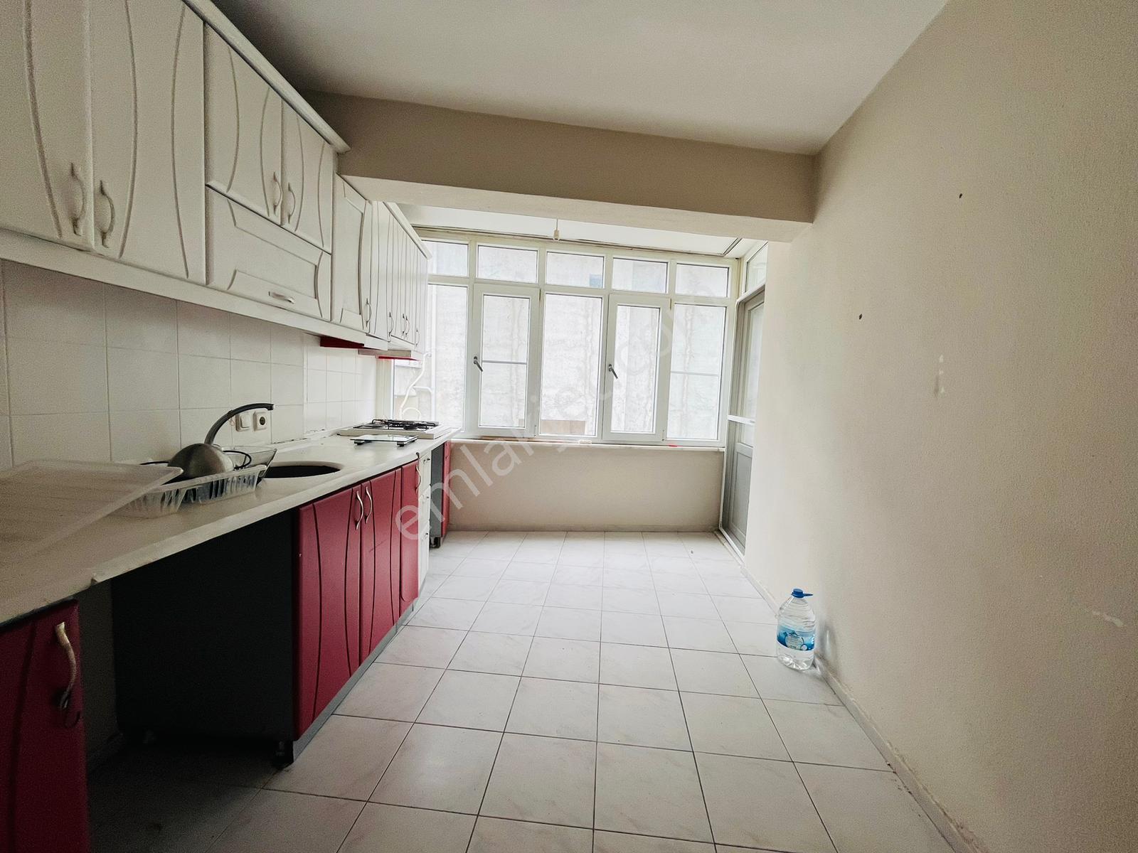 Yüksel'den Altınkum'da Ayrı Mutfaklı Geniş 2+1 Kiralık Daire - Görsel 8