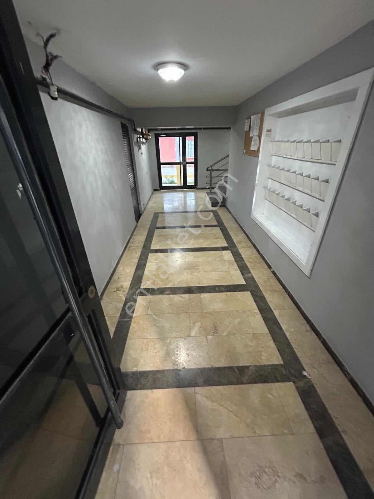 Merkezi Konum Ara Kat Kiralık 1+1 Eşyalı Daire - Görsel 15