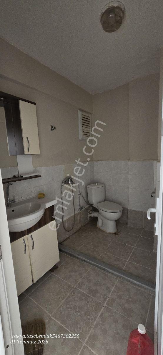 Kapaklı Gazi Ortaokulu Dibinde Kiralık 2+1 Daire - Görsel 10