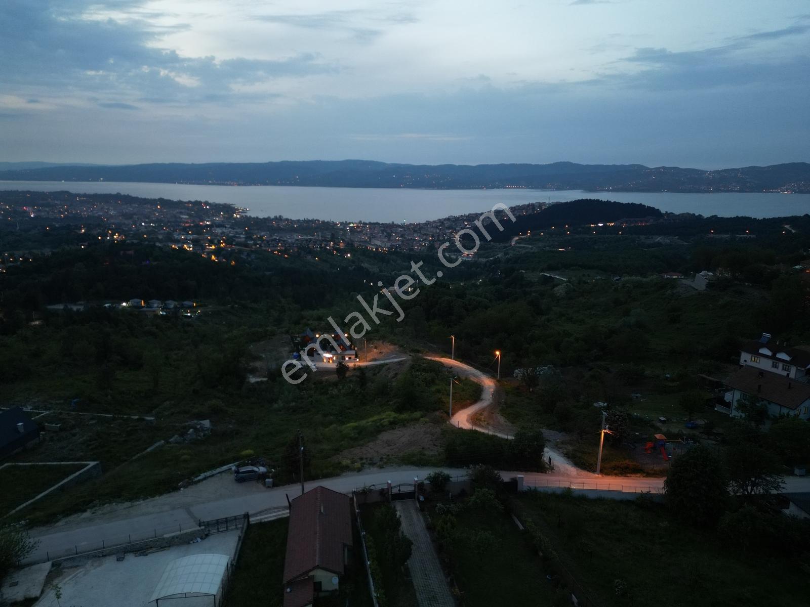 Sapanca Hacımercan Mh'de Eşsız Göl Manzaralı %20 İmarlı Arsa - Görsel 25