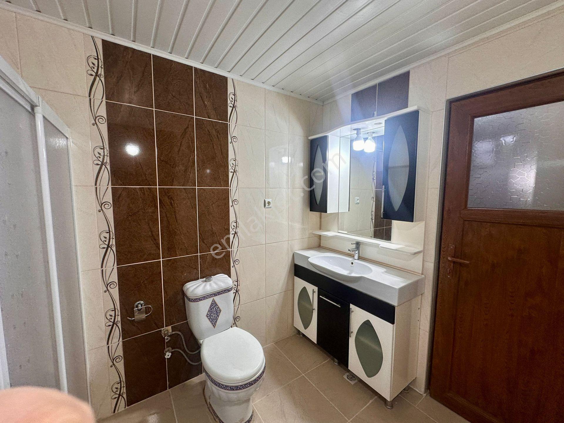 Amazon'dan Emniyet Müdürlüğü Arkası Bahçeli Kiralık Geniş 3+1 - Görsel 21