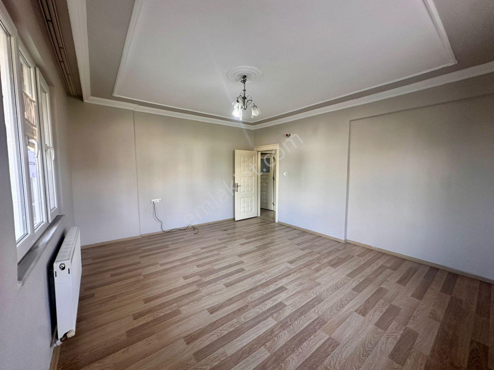 Amazon'dan Emniyet Müdürlüğü Arkası Bahçeli Kiralık Geniş 3+1 - Görsel 28