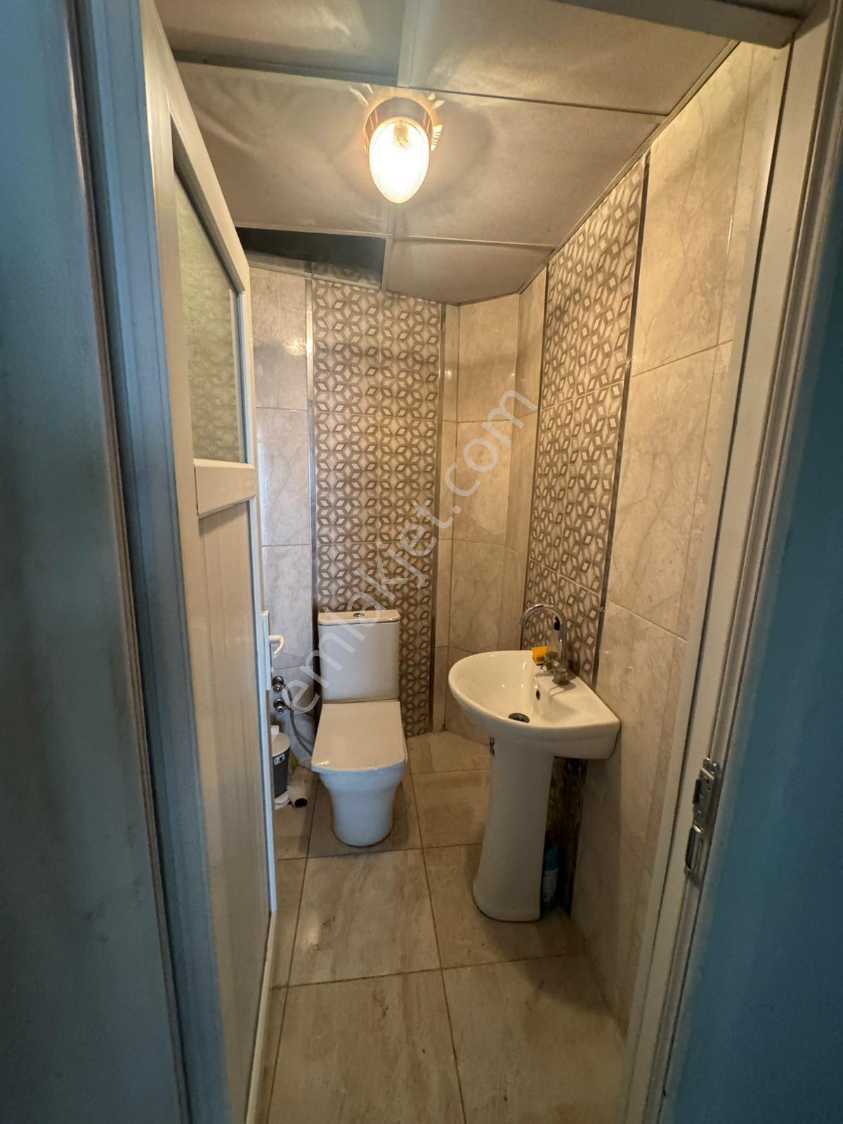 Çanakkale Biga İstiklal Caddesi Üzerinde Kiralık İşyeri - Görsel 8