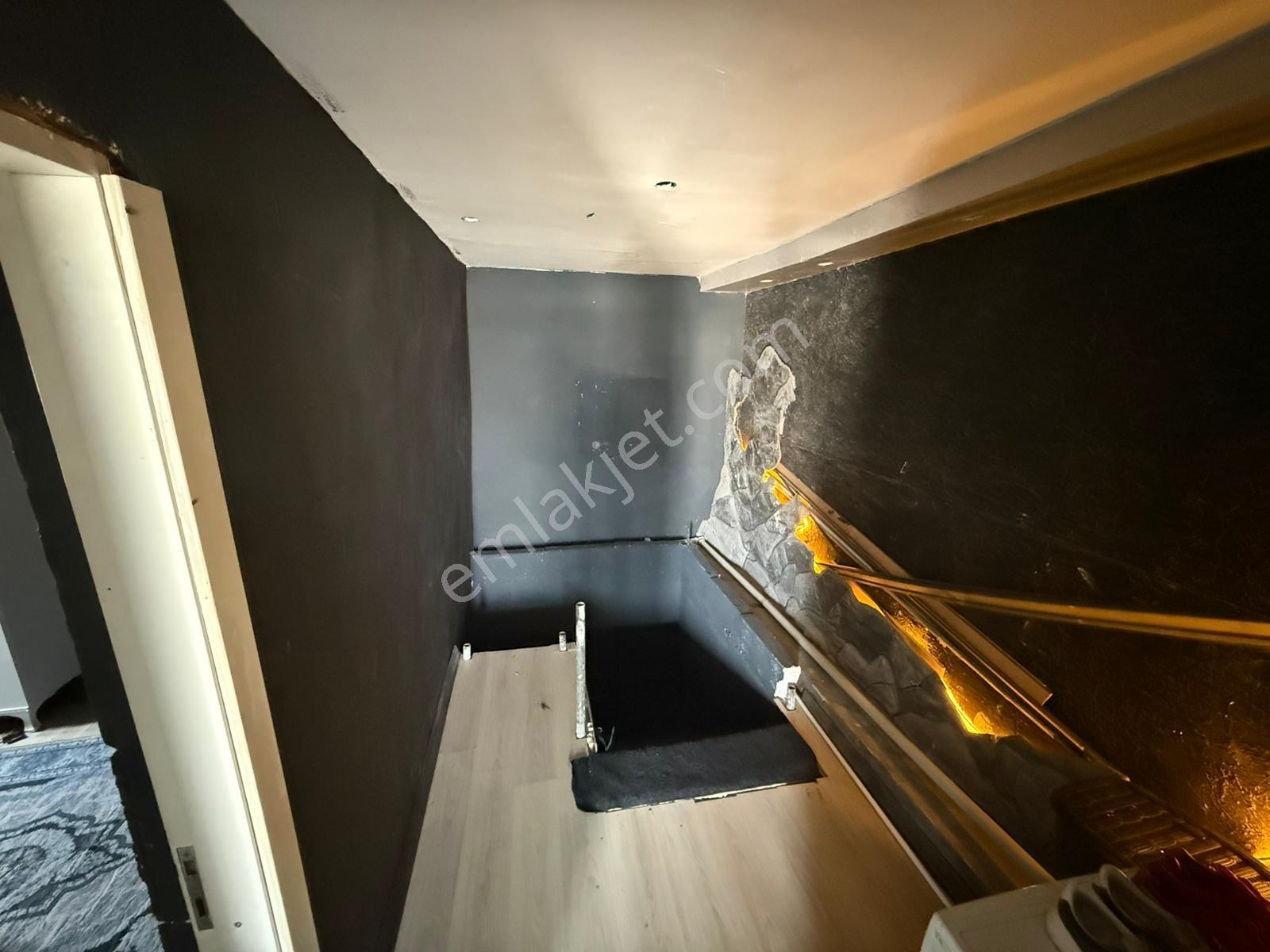 Umurbey Mah. Şehitlik Caddesi 3 Katlı Devren Kiralık Dükkan - Görsel 18