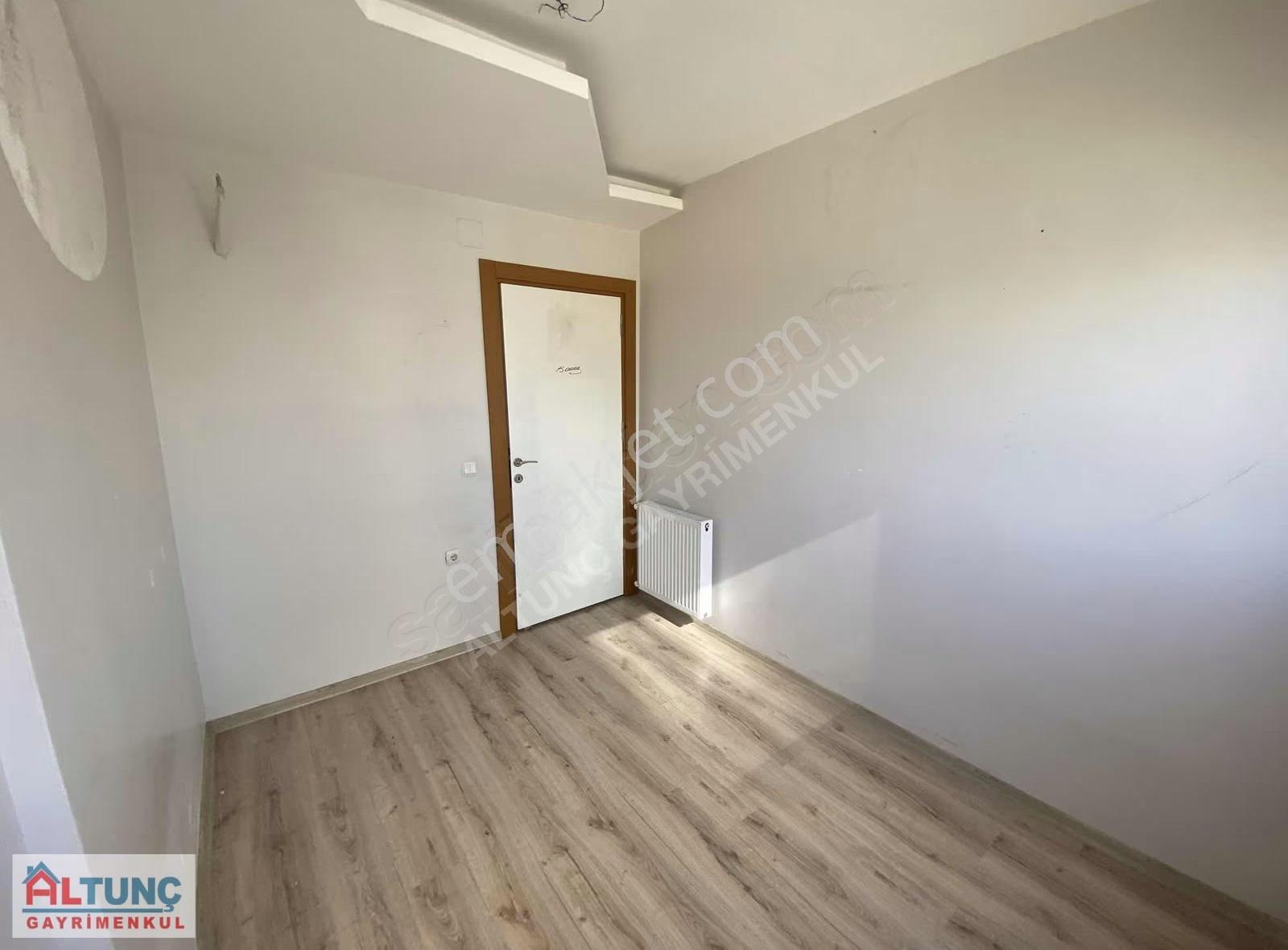 Altunç'dan Aydınlarda Satılık Az Katlı 3+1 Daire - Görsel 14