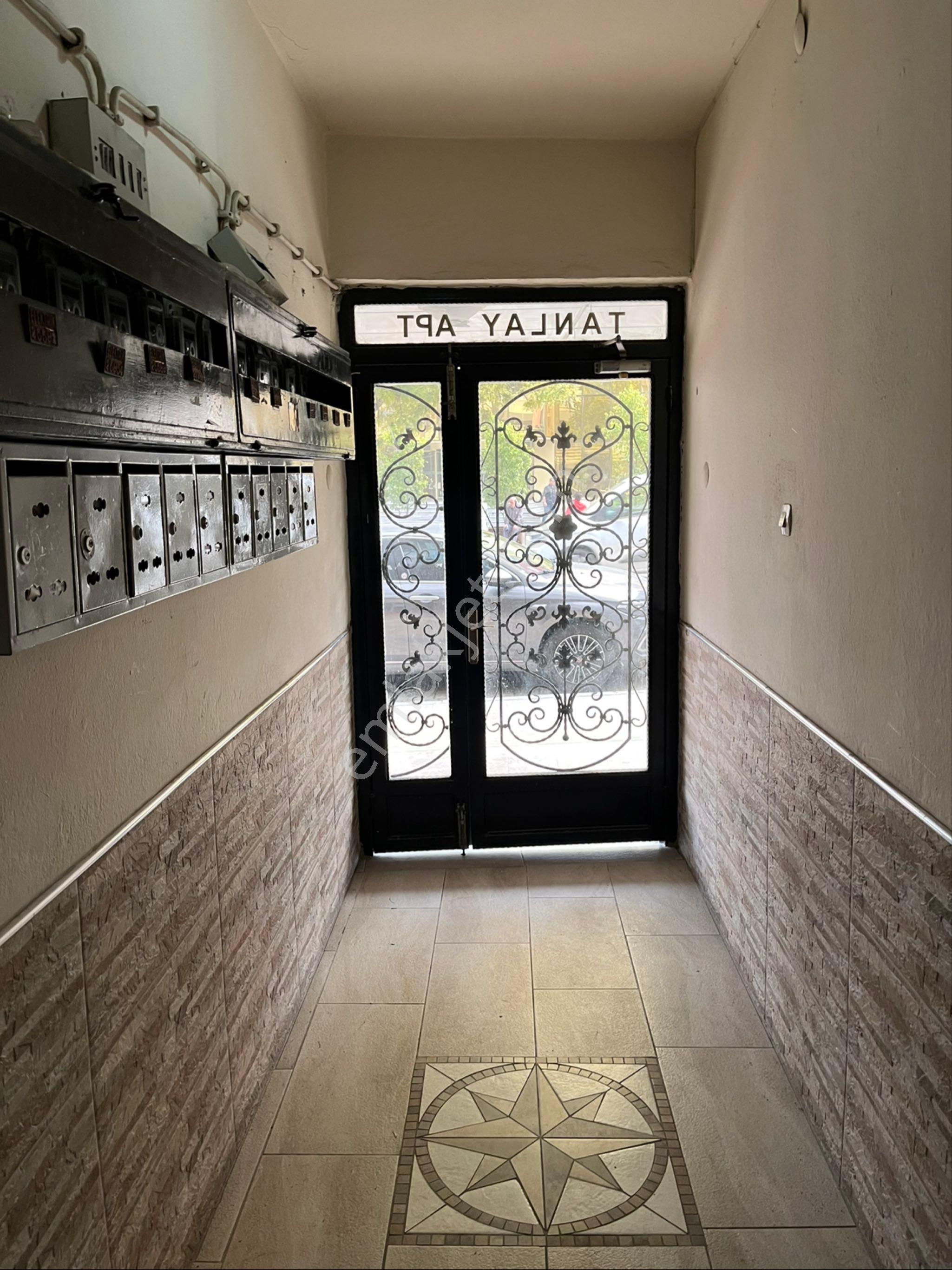 İstiklal Caddesi Üzeri Merkezi Daire - Görsel 6