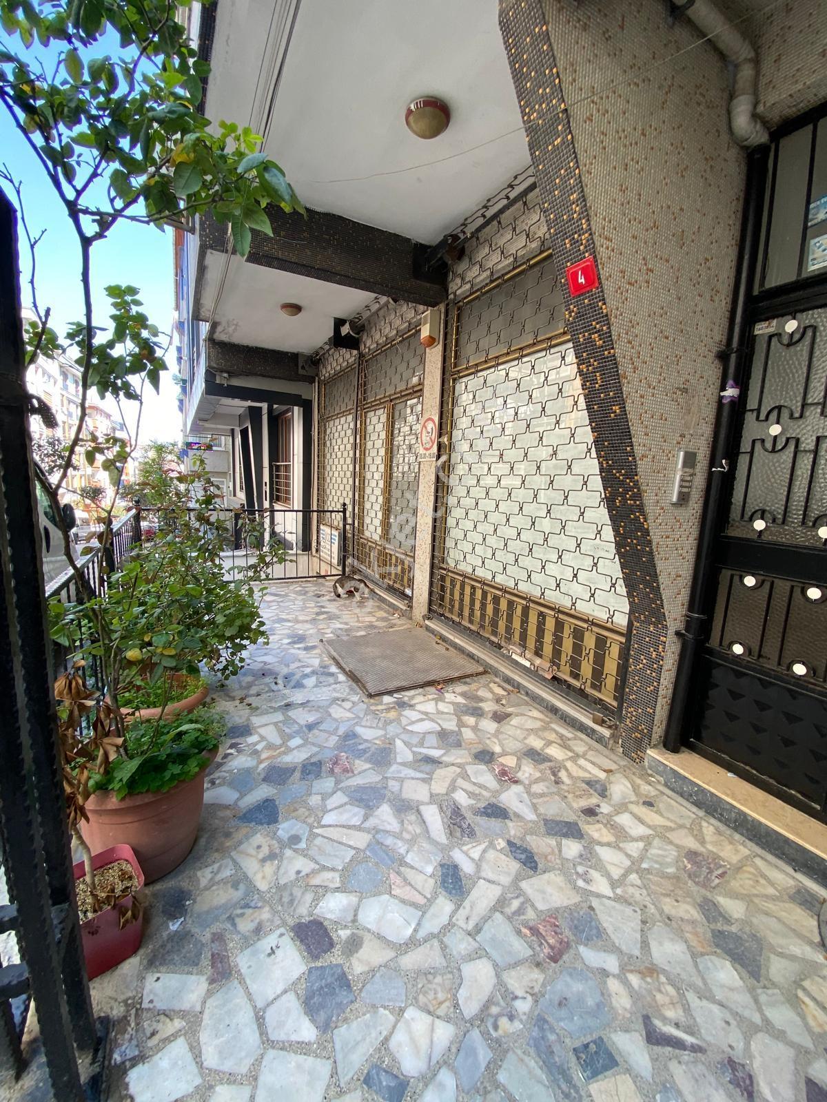Bahçelievler Kocasinan'da 250m2 Satılık Dükkan