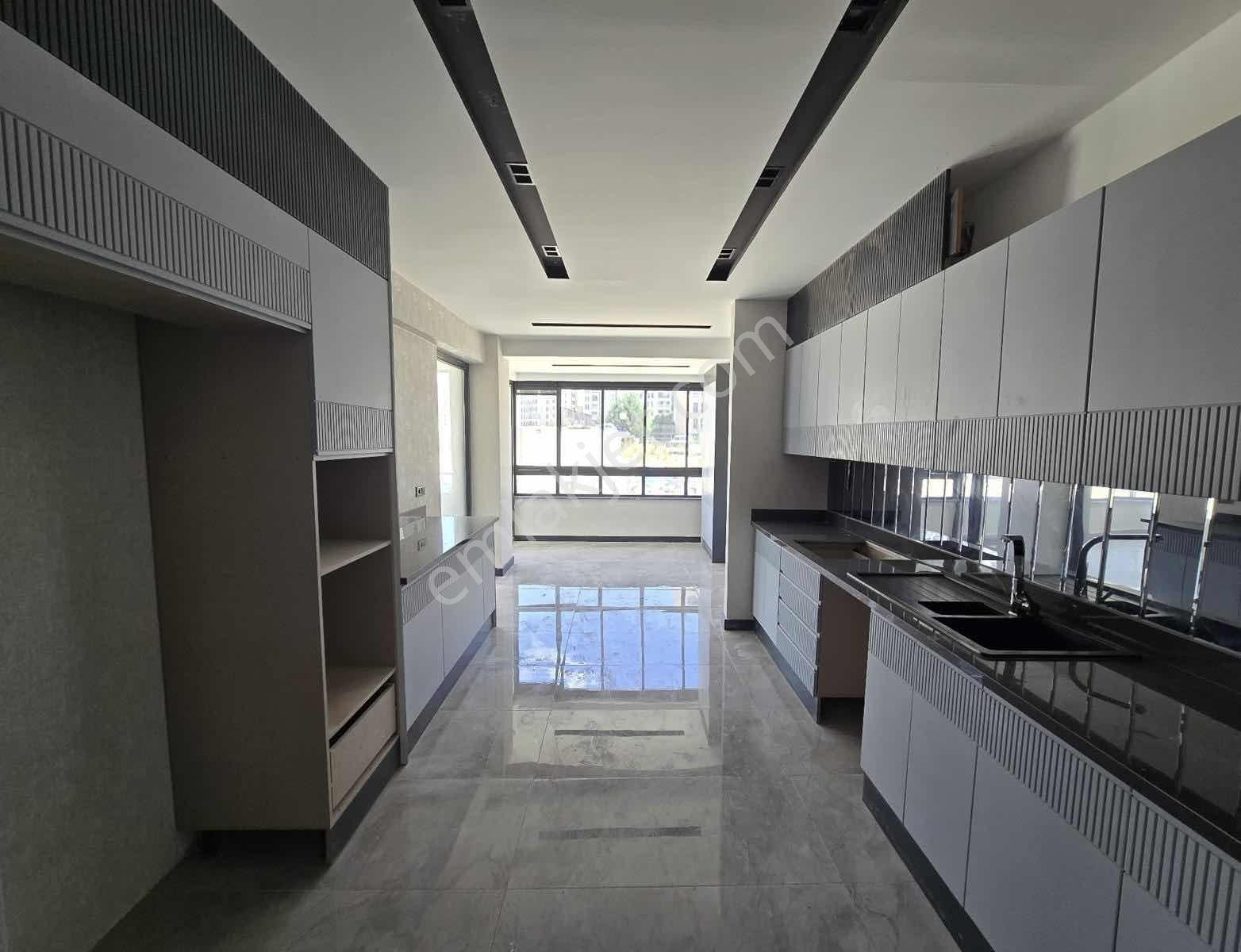 Antepia Yanın Da Ultra Lüxs 3.5+1 Sıfır Daire Ön Cephe - Görsel 13