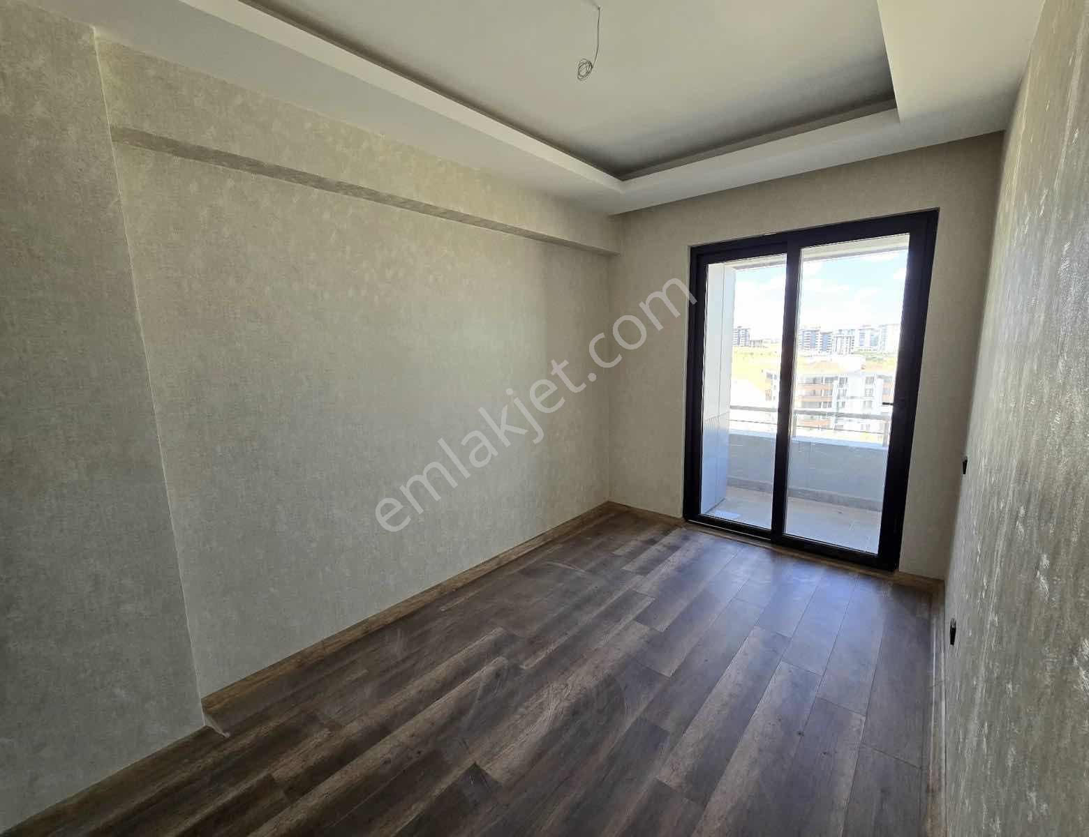 Antepia Yanın Da Ultra Lüxs 3.5+1 Sıfır Daire Ön Cephe - Görsel 24