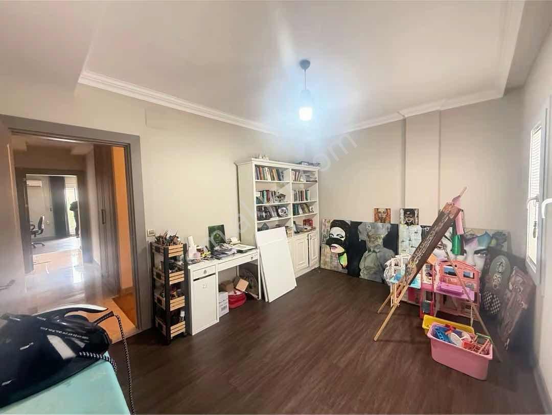 Metyapı Gayrimenkulden Gölet Yanı Özel Konum 4.5+1 Villa - Görsel 3