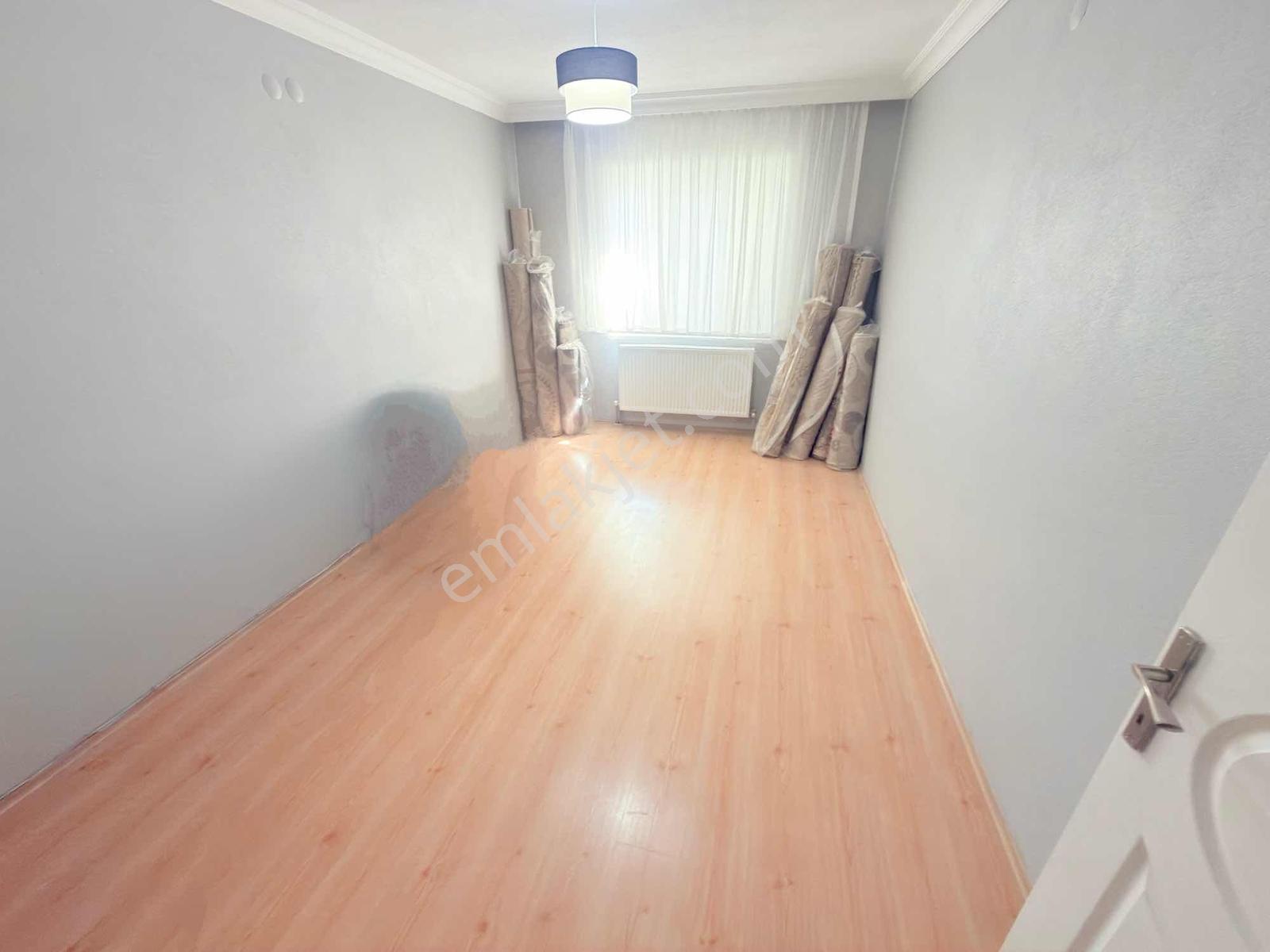 Edirne Kıyık Caddesi Yanı Kiralık 3+1 Daire Geniş Daire - Görsel 11
