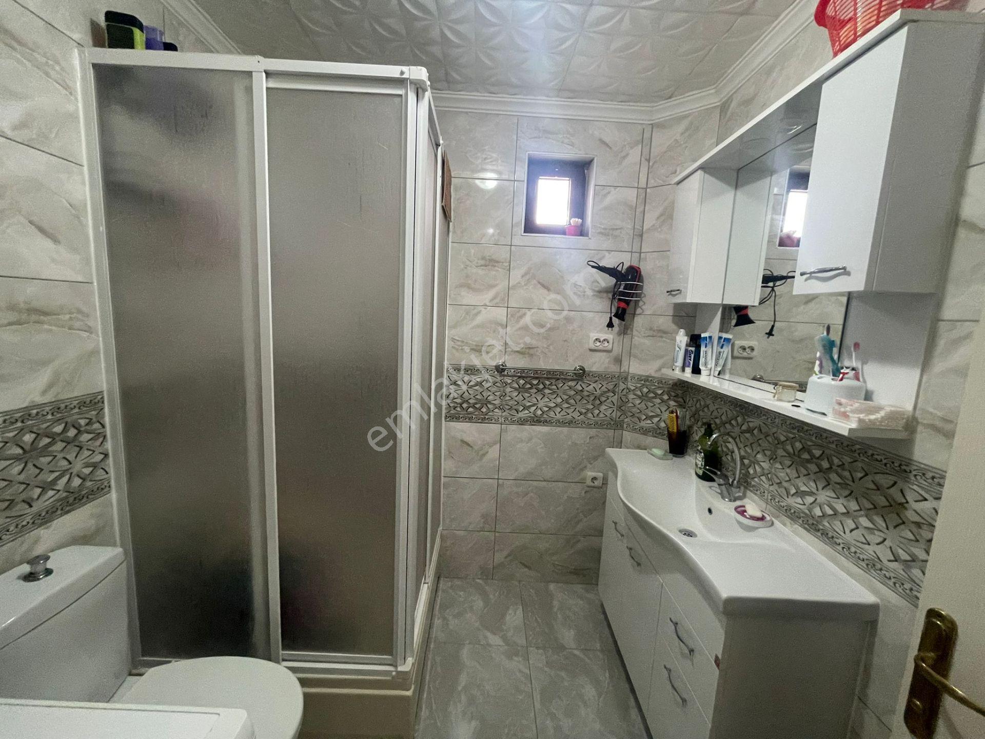 Muhteşem Deniz Manzaralı Bahçeli Önü Açık Köşe Konum Lüks Villa - Görsel 29