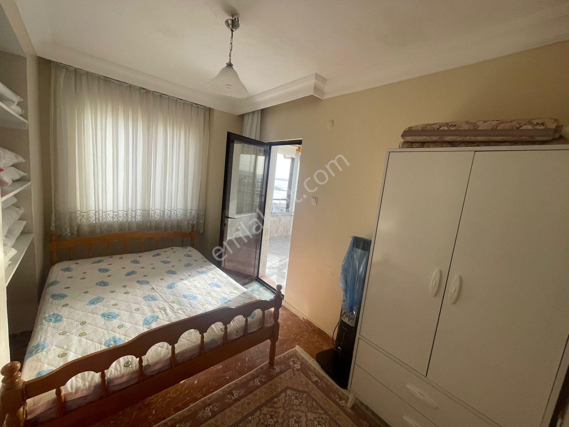 Muhteşem Deniz Manzaralı Bahçeli Önü Açık Köşe Konum Lüks Villa - Görsel 33