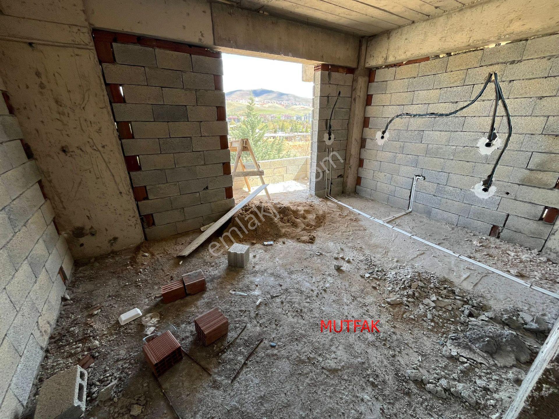 Mevsim Gayrimenkul Abdullah Paşa Cadde Üzeri 3+1 Satılık Daire - Görsel 9