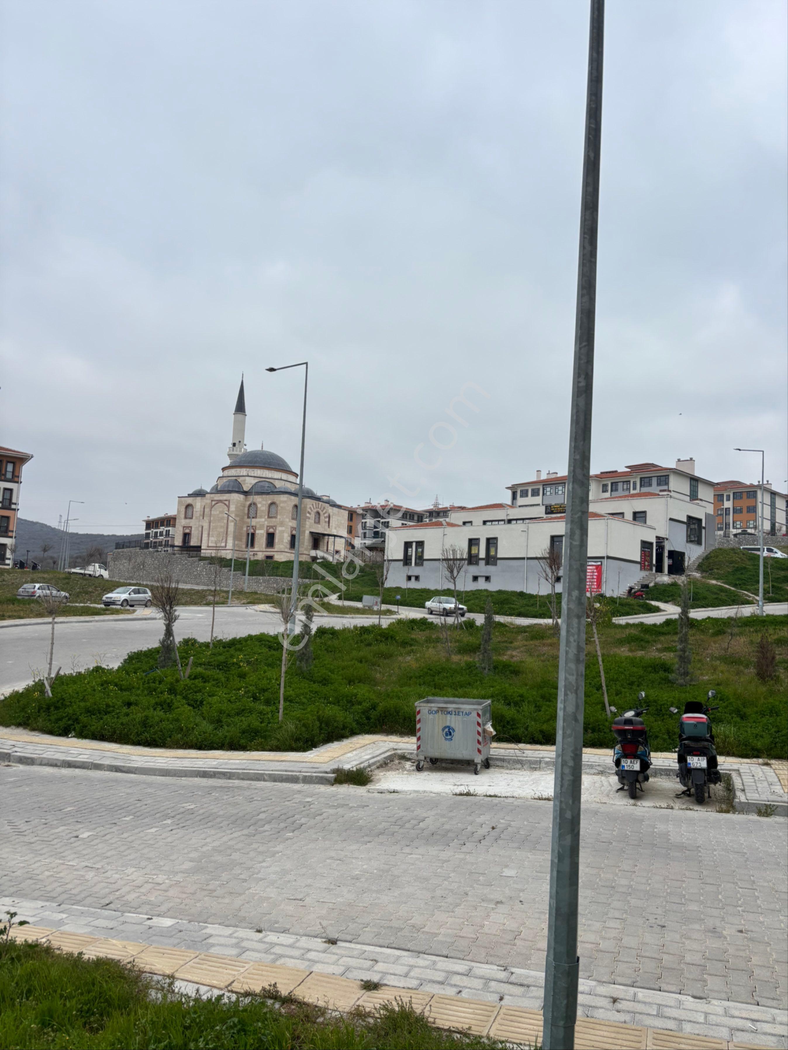 Balcity - Balıkesir Gop. Toki'de 35 M2 Yatırımlık Köşe Dükkan - Görsel 18