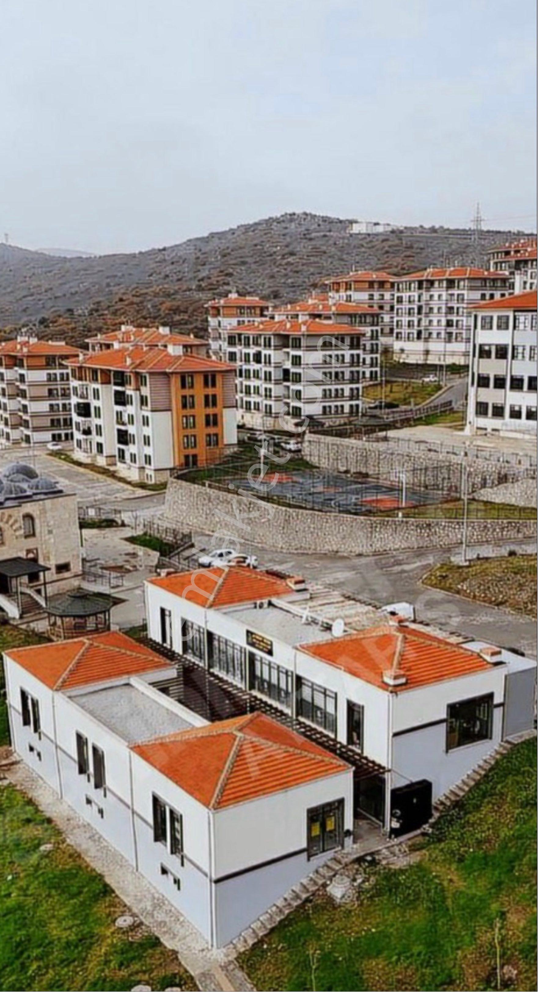 Balcity - Balıkesir Gop. Toki'de 35 M2 Yatırımlık Köşe Dükkan - Görsel 2