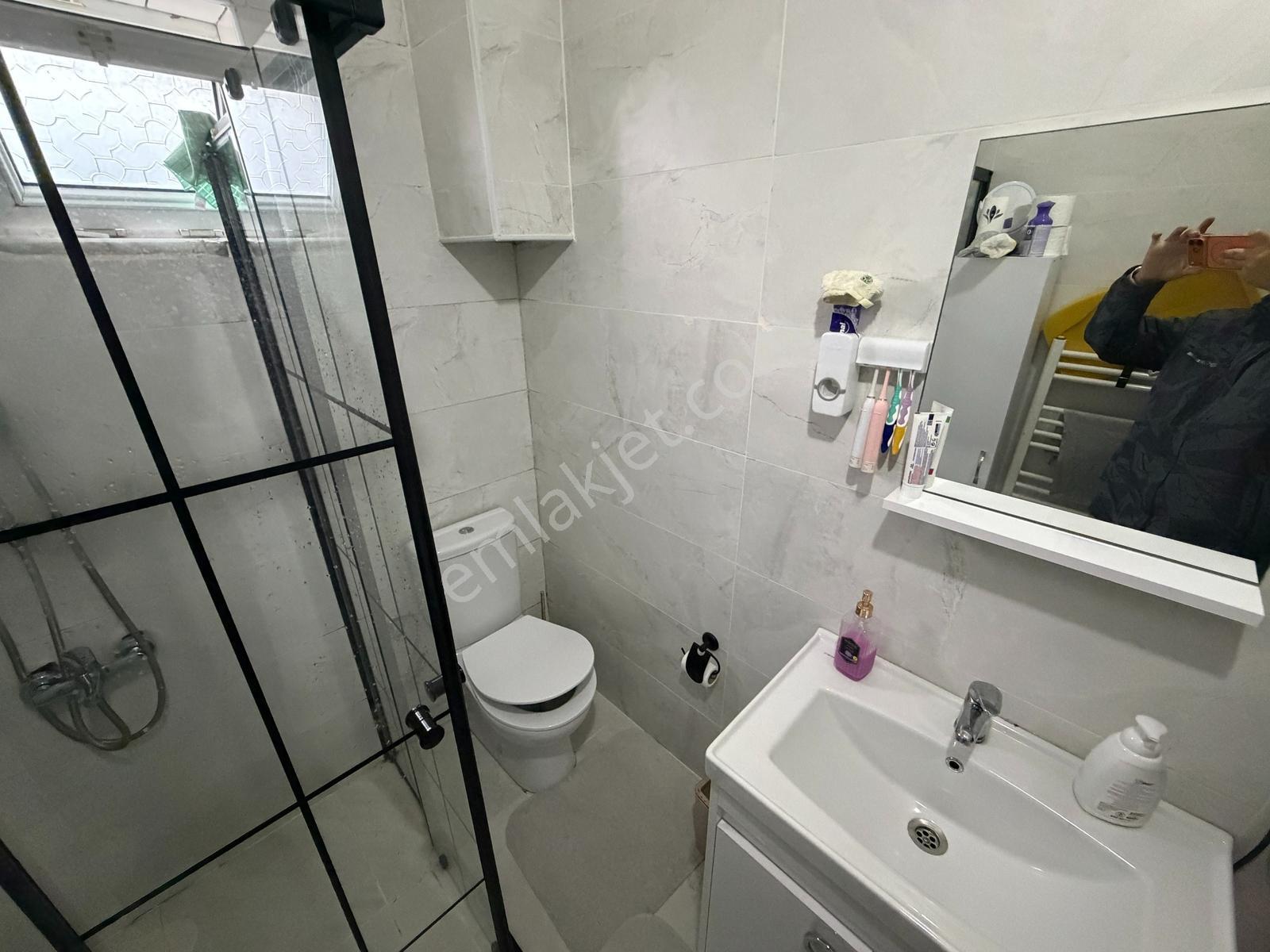 2+1 90 M2 Ara Kat Kilerli Cam Balkonlu Satılık Daire - Görsel 24