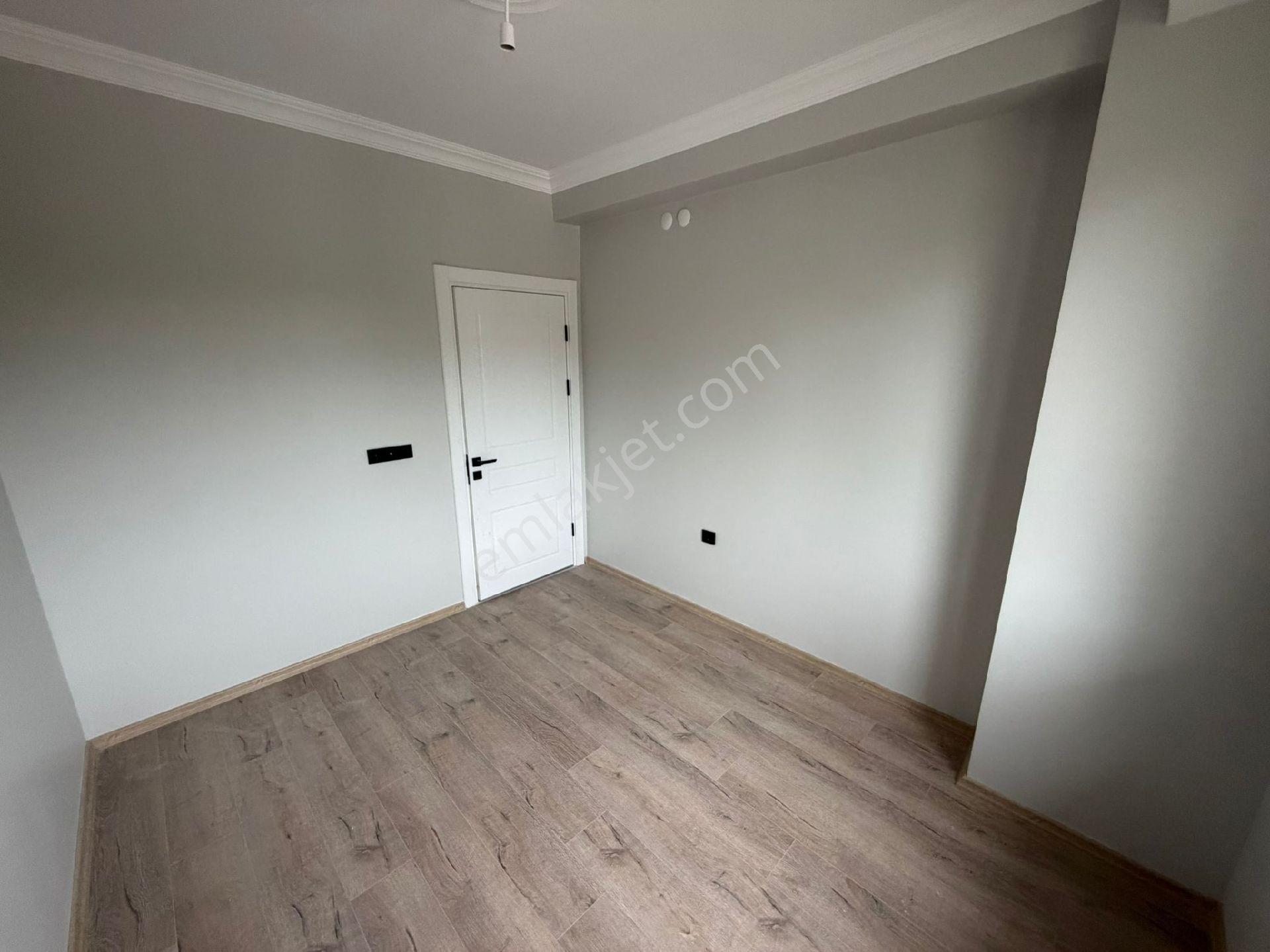 Evim-nur’dan Hasköy Mh 2+1 90m2 3.kat Ebveveyn Banyolu Deniz Manzaralı Geniş Balkonlu Fırsat Daire - Görsel 8