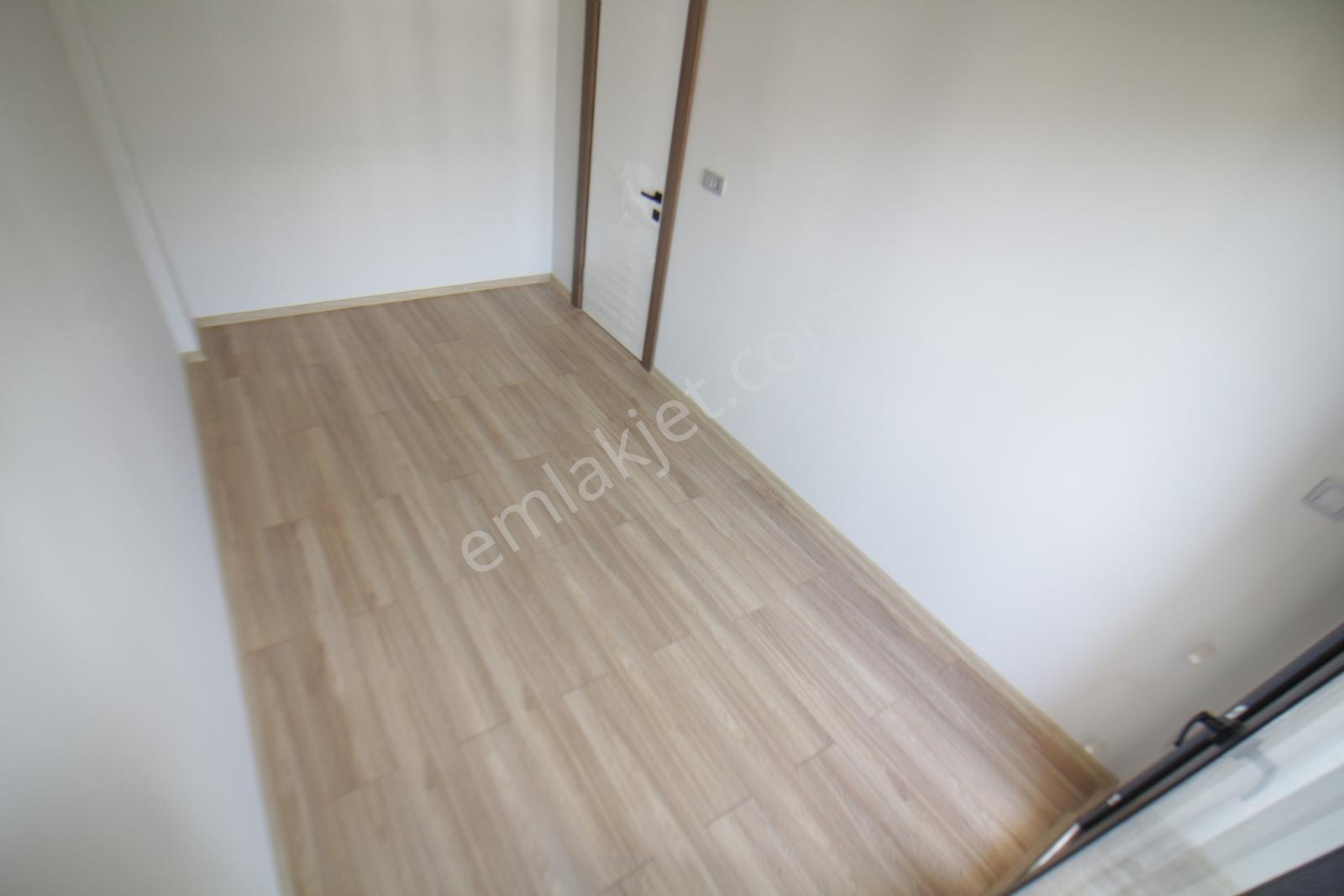 Çamlıbelde Yüzme Havuzlu Kapalı Otoparklı Sıfır 1+1 Kat Dublex - Görsel 25